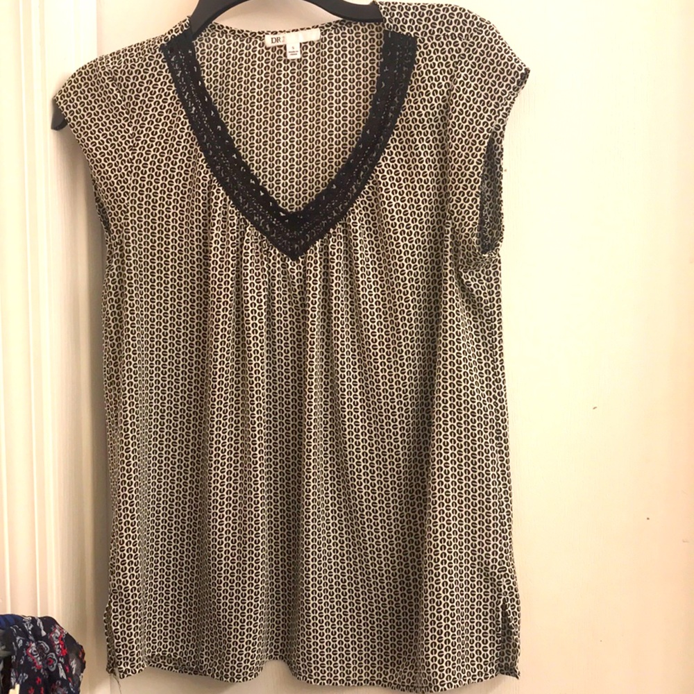 Lace V-neck Top